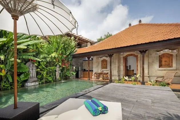 Honeymoon Villa