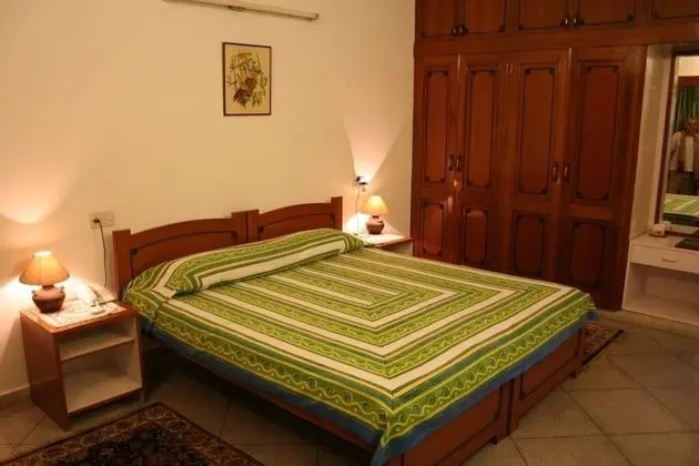 Luxury Tek Büyük Yataklı Oda, 1 En Büyük (King) Boy Yatak, Balkon, Şehir Manzaralı