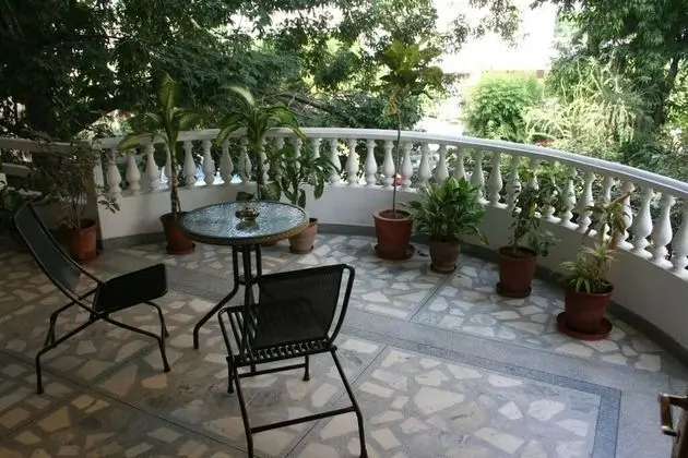 Luxury Tek Büyük Yataklı Oda, 1 En Büyük (King) Boy Yatak, Balkon, Şehir Manzaralı