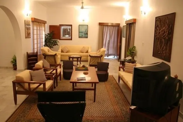Luxury Tek Büyük Yataklı Oda, 1 En Büyük (King) Boy Yatak, Balkon, Şehir Manzaralı