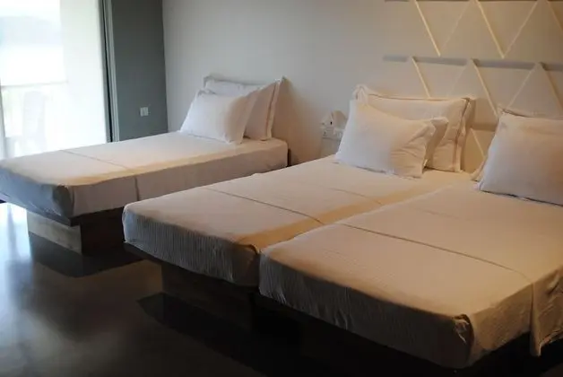 Deluxe Üç Kişilik Oda, Göl Manzaralı