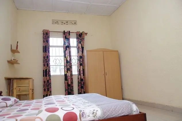 Tek Büyük Yataklı Oda, Özel Banyo (Room 1)