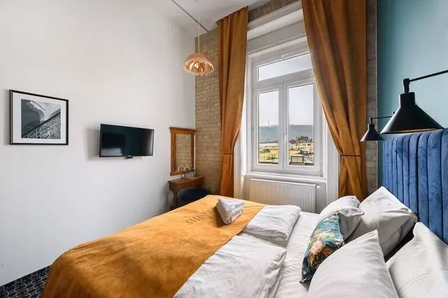 Standard Tek Büyük Yataklı Oda, Şehir Manzaralı