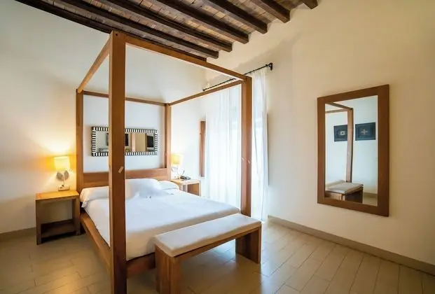 Superior Büyük Yataklı Tek Kişilik Oda