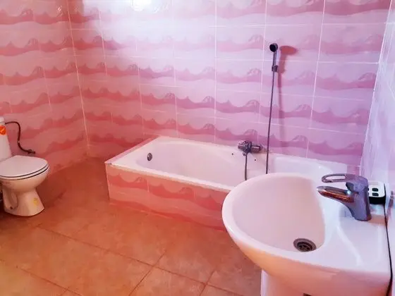 Comfort Tek Büyük Yataklı Oda