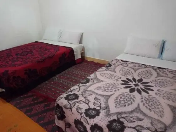 Üç Kişilik Oda