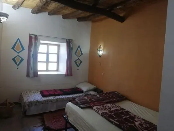 Büyük Yataklı Tek Kişilik Oda