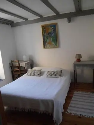 Tek Büyük Yataklı Oda (Private External Bathroom)
