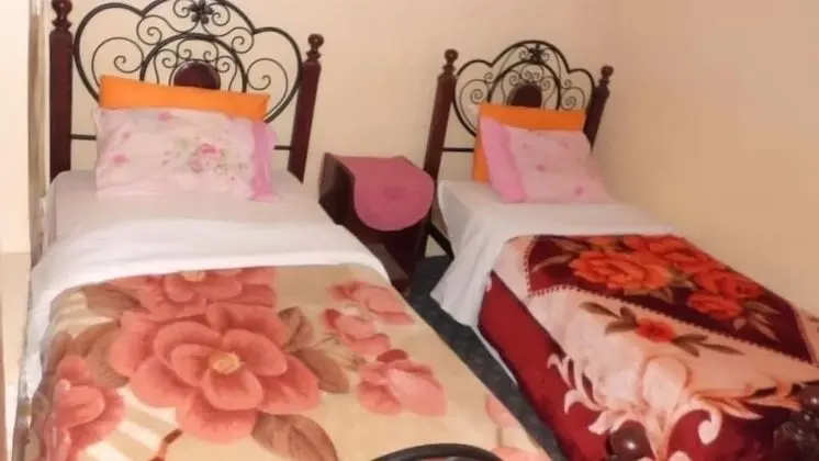 Tek Büyük veya İki Ayrı Yataklı Oda