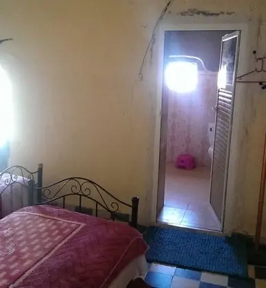 Üç Kişilik Oda