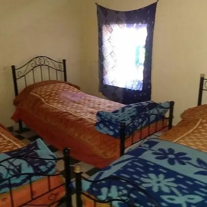 Üç Kişilik Oda