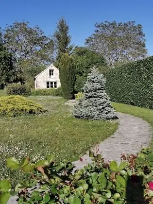 Family Kır Evi, Banyolu/Duşlu, Avlu Manzaralı (Les Paccots-5 étoiles)