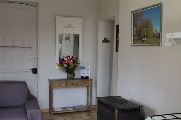 Kır Evi, 1 Çift Kişilik Yatak, Sigara İçilmez