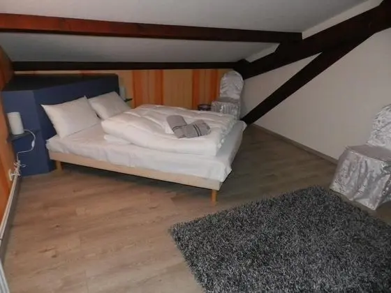 Kır Evi, Banyolu/Duşlu, Park Manzaralı