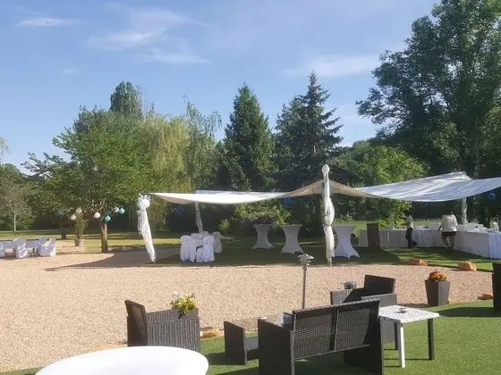 Kır Evi, Banyolu/Duşlu, Park Manzaralı