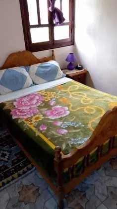 Basic Tek Büyük Yataklı Oda