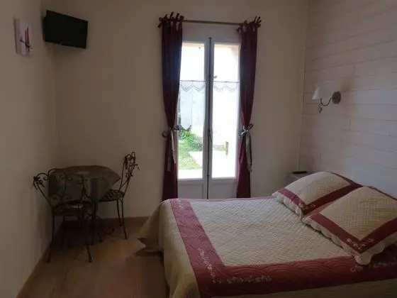 Tek Büyük Yataklı Oda (Soleil Couchant)