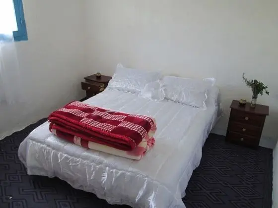 Tek Büyük Yataklı Oda, Bahçeli