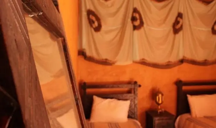 Tek Büyük veya İki Ayrı Yataklı Oda