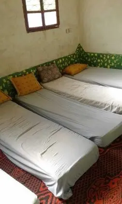 Basic Dört Kişilik Oda, Birden Çok Yatak, Sigara İçilmez