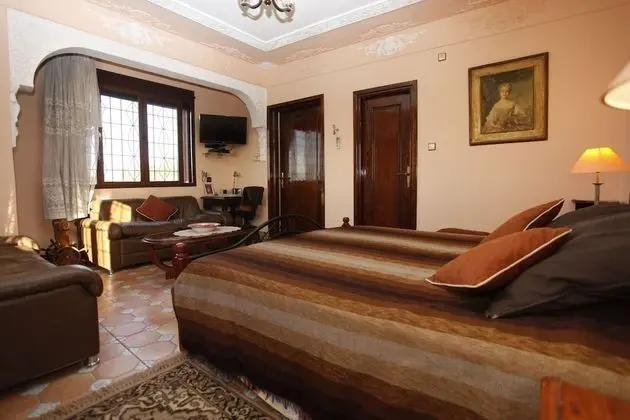 Comfort Apart Daire, 2 Yatak Odası, Küçük Mutfak, Havuz Manzaralı