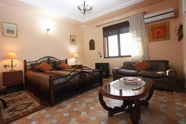 Comfort Apart Daire, 2 Yatak Odası, Küçük Mutfak, Havuz Manzaralı