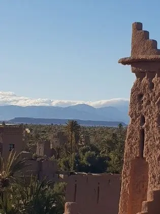 Üç Kişilik Oda