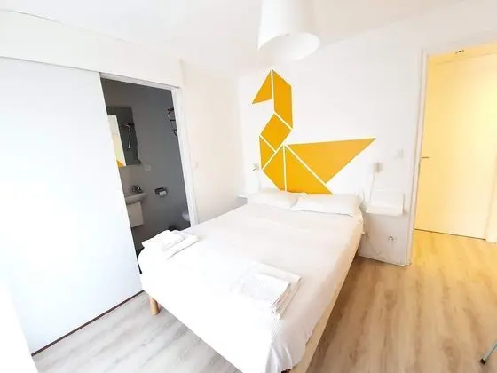 Tek Büyük Yataklı Oda