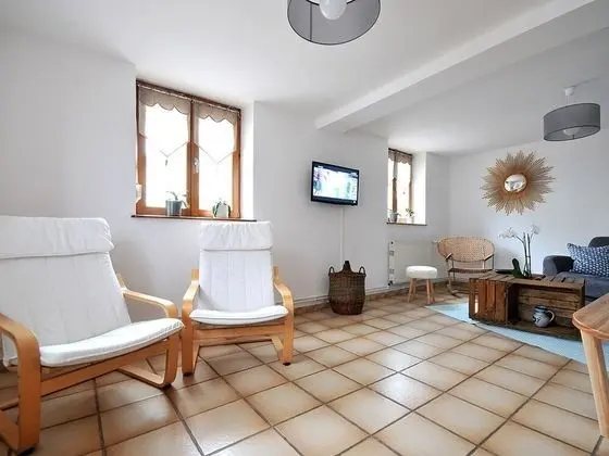 Family Kır Evi, Banyolu/Duşlu (La Grande Charrue)