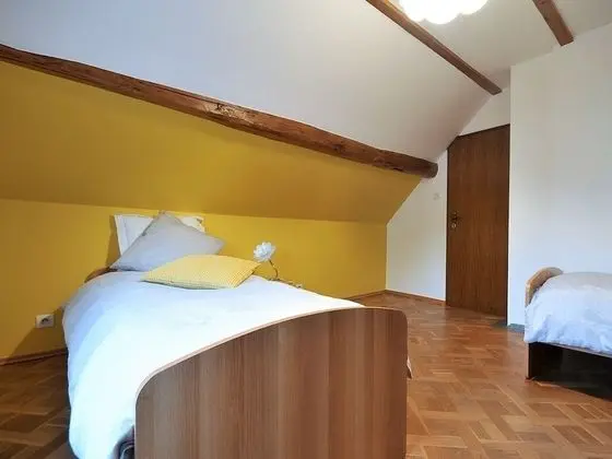 Family Kır Evi, Banyolu/Duşlu (La Grande Charrue)