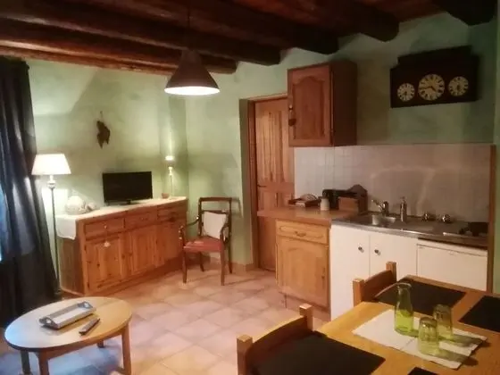 Comfort Apart Daire, Banyolu/Duşlu, Dağ Manzaralı (LE SAPET)