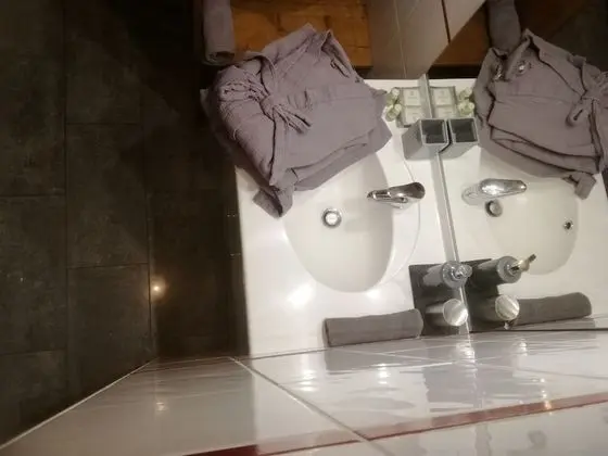 Comfort Apart Daire, Banyolu/Duşlu, Dağ Manzaralı (LE SAPET)