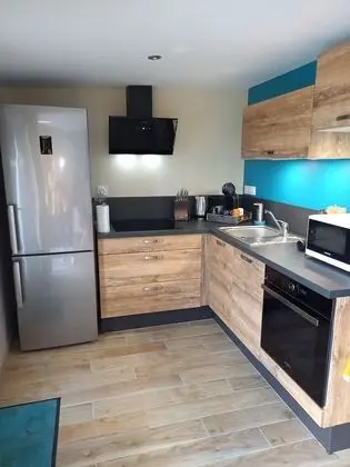 Kır Evi, Banyolu/Duşlu, Avlu Manzaralı