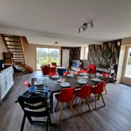 Kır Evi, Banyolu/Duşlu, Bahçe Manzaralı