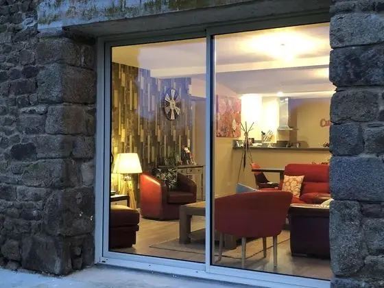 Kır Evi, Banyolu/Duşlu, Bahçe Manzaralı