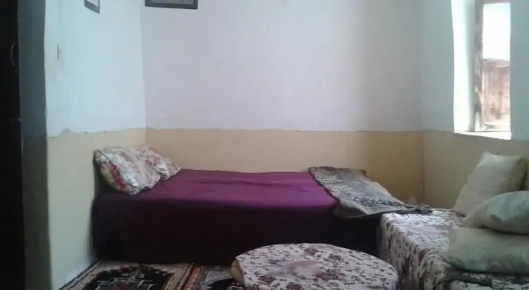 Üç Kişilik Oda, Birden Çok Yatak, Sigara İçilmez, Ortak Banyo