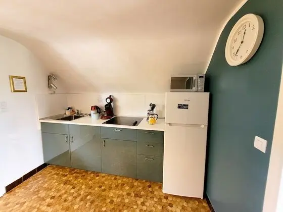 Apart Daire, Banyolu/Duşlu (Le Décollage)