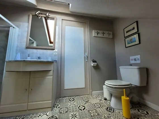 Apart Daire, Banyolu/Duşlu (Les Appartements)