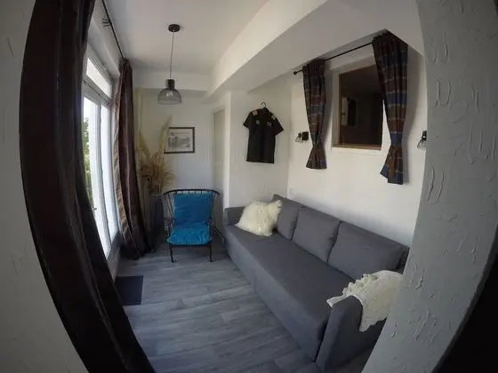 Family Stüdyo, Özel Banyo, Avlu Manzaralı (Le Studio)