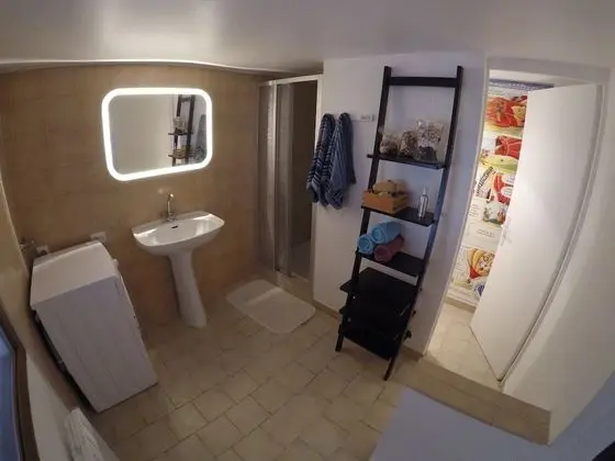 Family Stüdyo, Özel Banyo, Avlu Manzaralı (Le Studio)