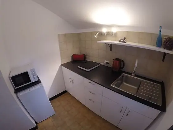 Family Stüdyo, Özel Banyo, Avlu Manzaralı (Le Studio)