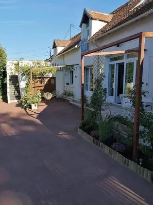 Family Stüdyo, Özel Banyo, Avlu Manzaralı (Le Studio)