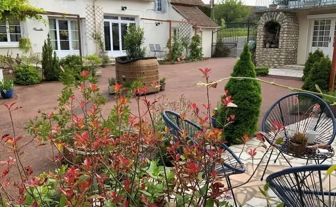 Family Stüdyo, Özel Banyo, Avlu Manzaralı (Le Studio)