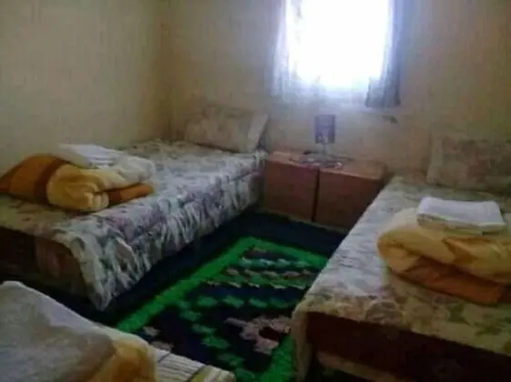 Üç Kişilik Oda