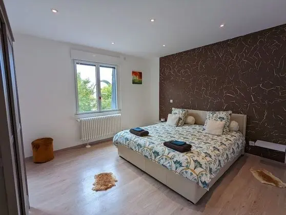 Superior Apart Daire, Banyolu/Duşlu, Bahçe Manzaralı