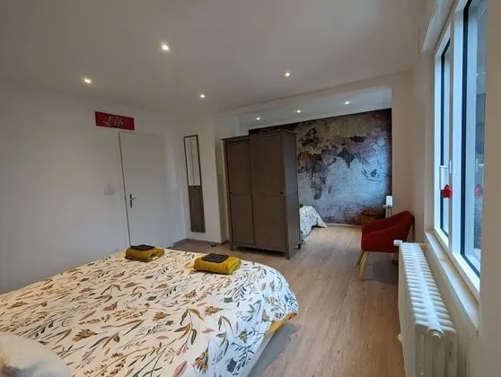 Superior Apart Daire, Banyolu/Duşlu, Bahçe Manzaralı