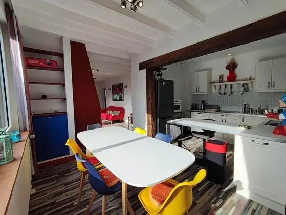 Superior Apart Daire, Banyolu/Duşlu, Bahçe Manzaralı