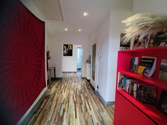 Superior Apart Daire, Banyolu/Duşlu, Bahçe Manzaralı