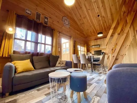 Family Kır Evi, 2 Yatak Odası, Sıcak Su Havuzu