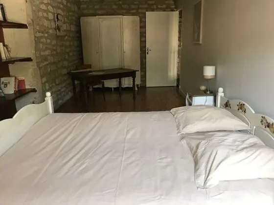 Comfort Kır Evi, Özel Banyo, Avlu Manzaralı (du Vieux Jeand'Heurs)